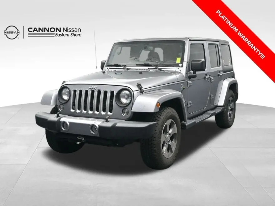 2016 Jeep Wrangler Unlimited Sahara photo 1