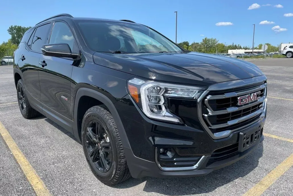 2023 Gmc Terrain AT4 photo 1