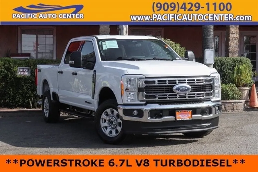 2023 Ford F-250 photo 1