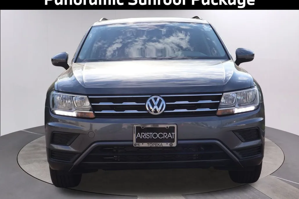 2020 Volkswagen Tiguan SE photo 1