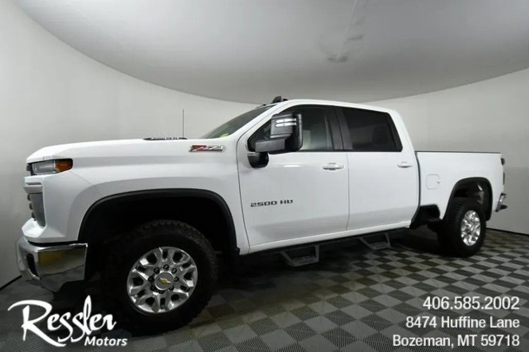 2024 Chevrolet Silverado 2500HD LT photo 1
