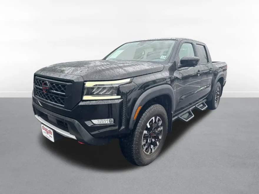 2023 Nissan Frontier PRO-4X photo 1
