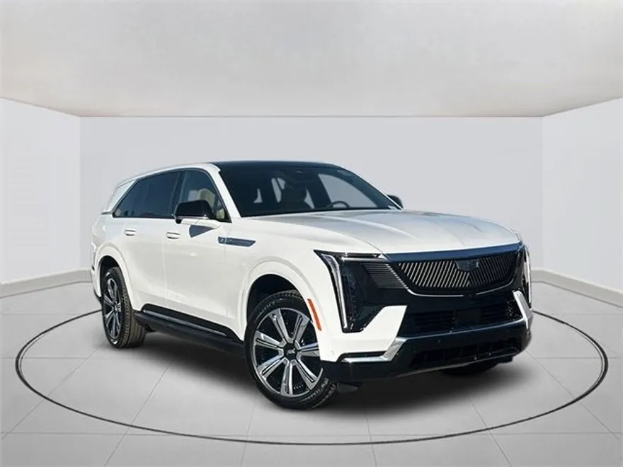 2025 Cadillac Escalade IQ photo 1