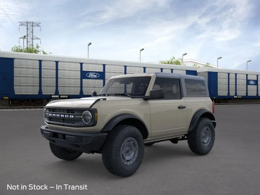 2025 Ford Bronco Base photo 1