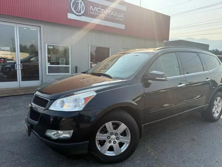 2012 Chevrolet Traverse 2LT photo 1