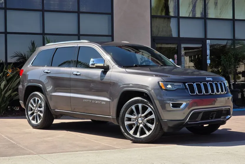 2018 Jeep Grand Cherokee Limited photo 1