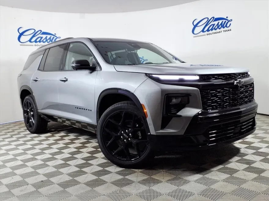 2026 Chevrolet Traverse RS photo 1