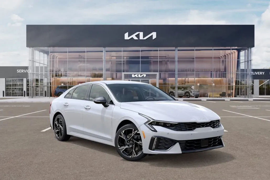 2026 Kia K5 GT-Line photo 1