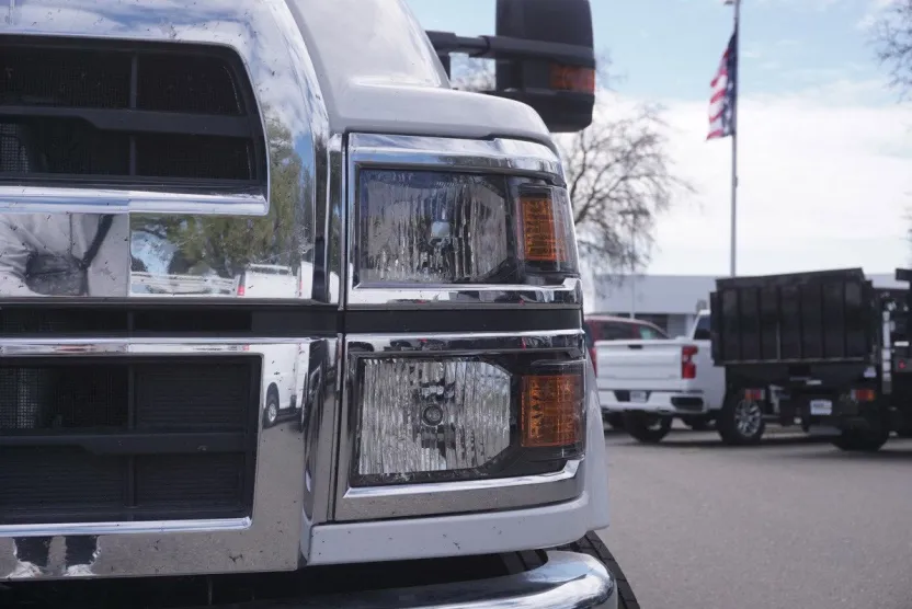 2023 Chevrolet Silverado 5500HD Work Truck photo 1