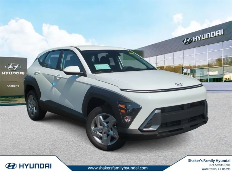 2026 Hyundai Kona SE photo 1
