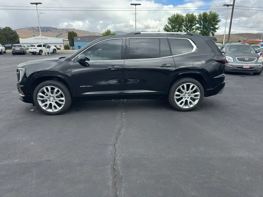 2024 Gmc Acadia Denali photo 1