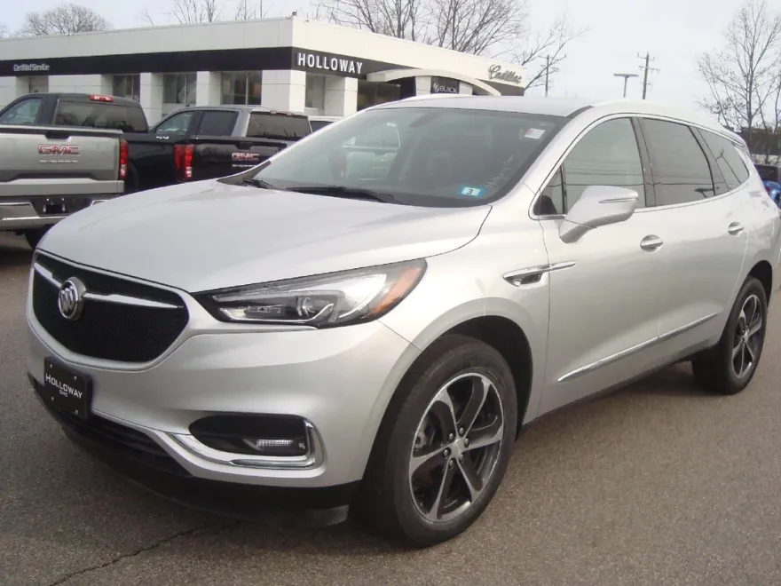 2021 Buick Enclave Essence photo 1