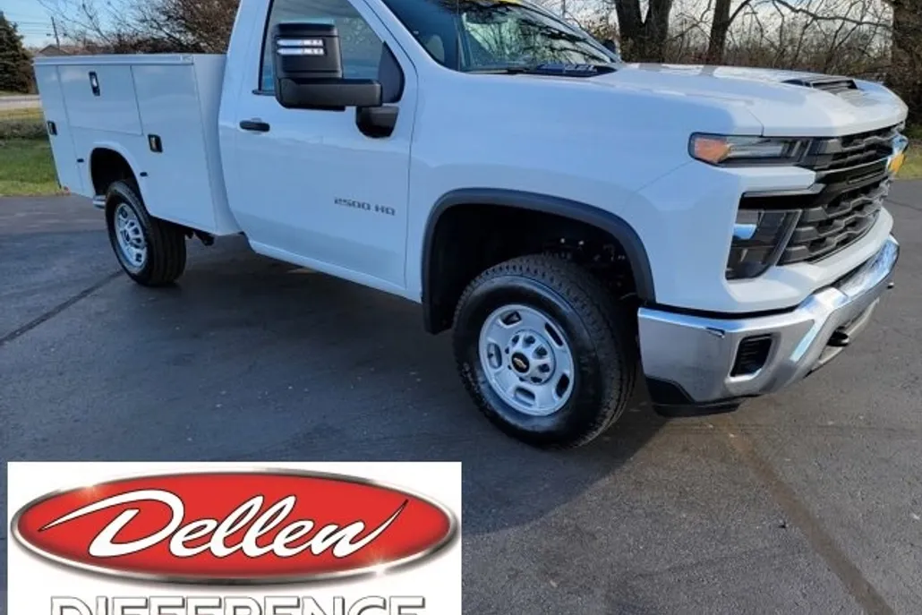 2025 Chevrolet Silverado 2500HD photo 1