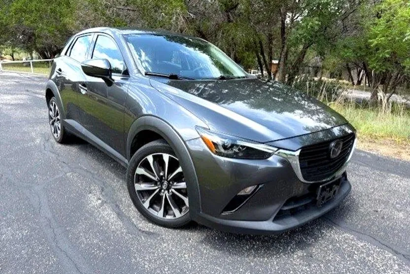 2019 Mazda CX-3 Touring photo 1