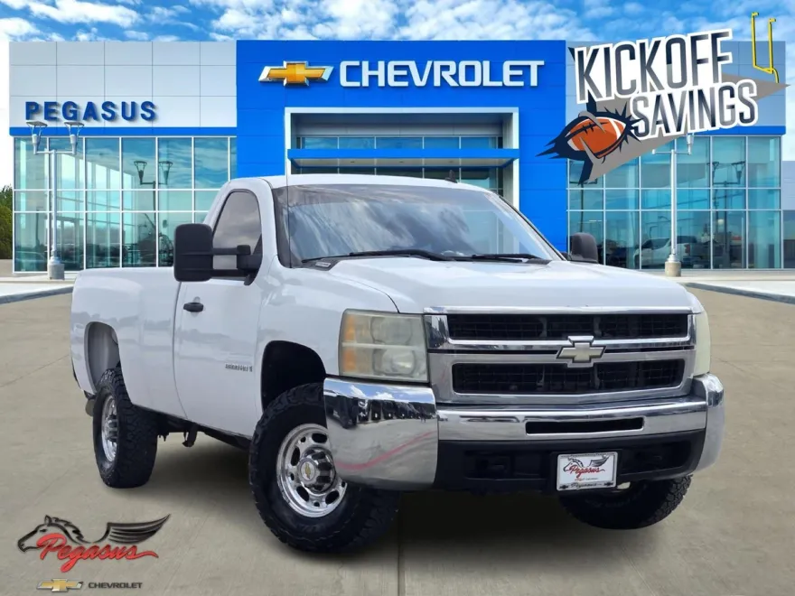 2008 Chevrolet Silverado 2500HD Base photo 1