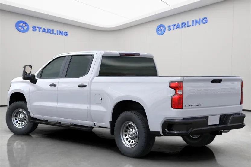 2025 Chevrolet Silverado 1500 photo 1