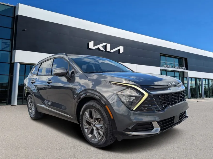 2023 Kia Sportage SX photo 1