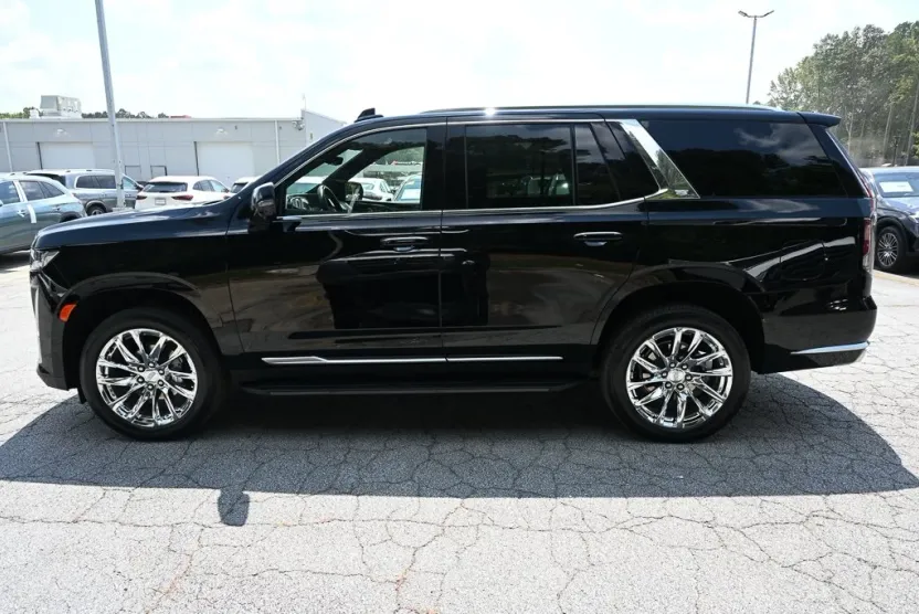 2023 Cadillac Escalade Premium Luxury photo 1