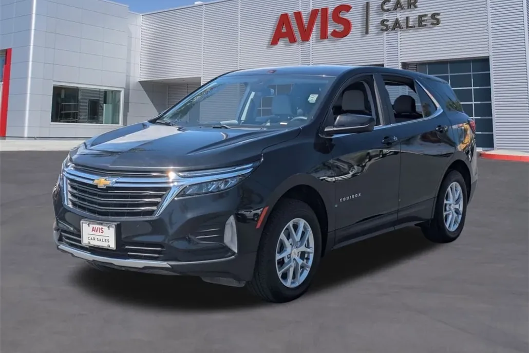 2023 Chevrolet Equinox photo 1