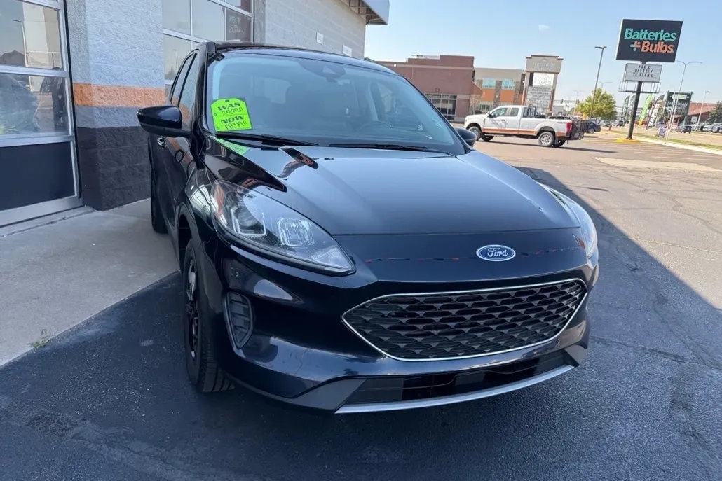 2021 Ford Escape SE photo 1