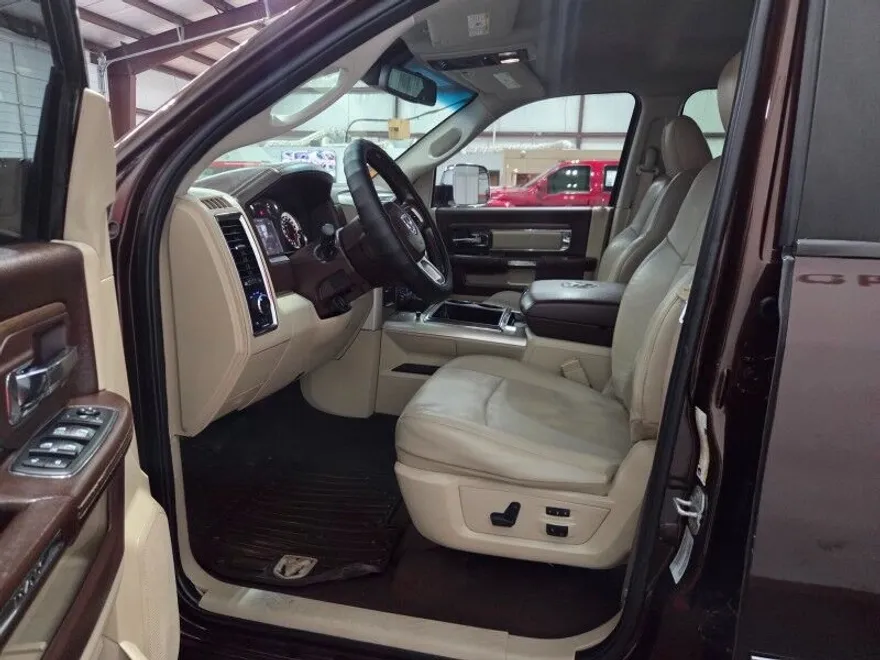 2015 Ram 3500 Laramie photo 1