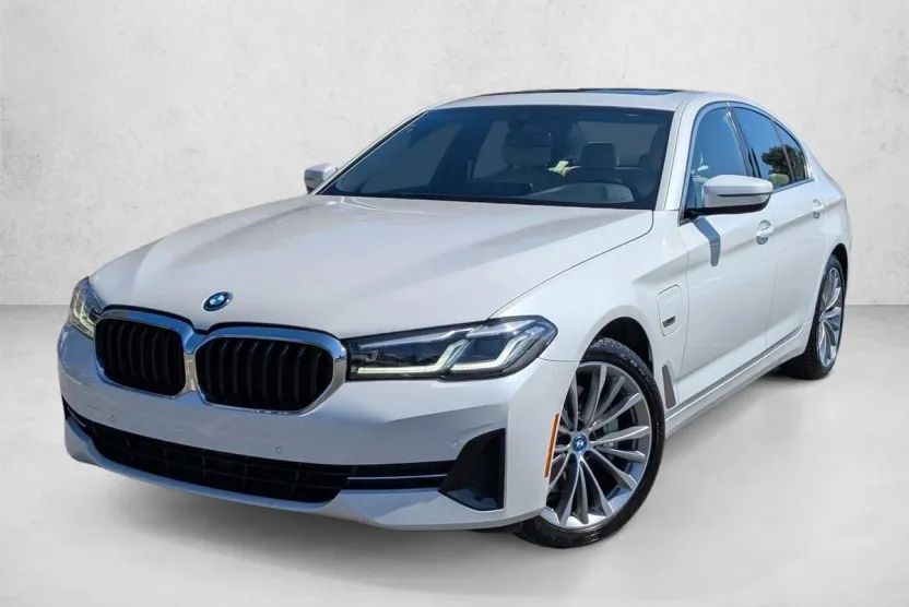 2023 Bmw 530e 5-Series photo 1