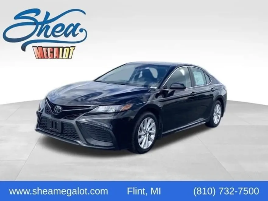 2023 Toyota Camry SE photo 1