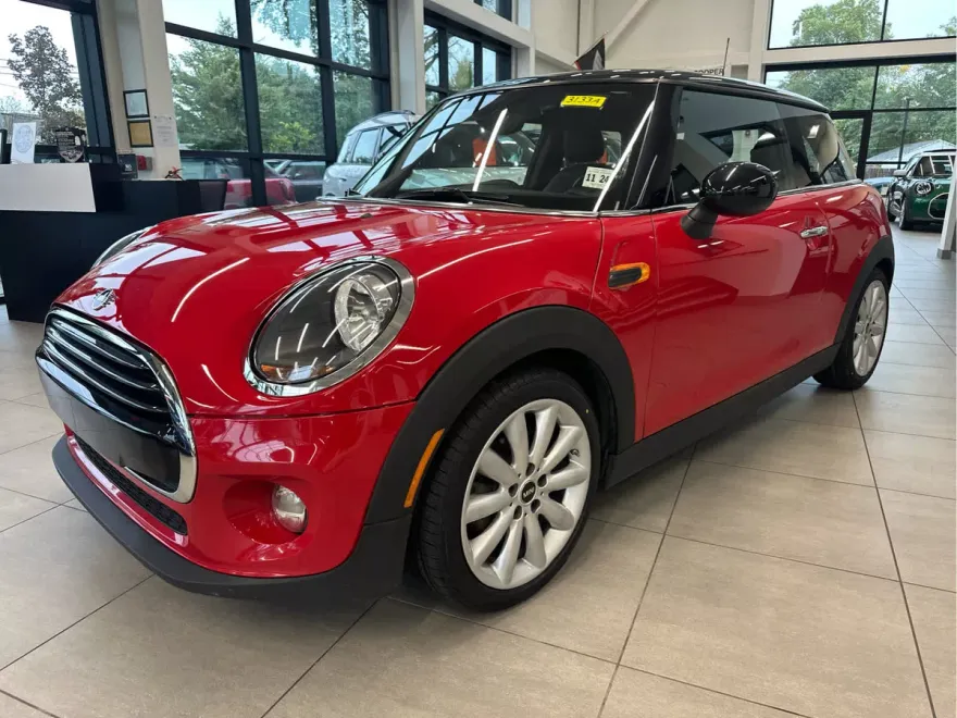 2019 Mini Cooper 2 Door Hardtop Oxford Edition photo 1