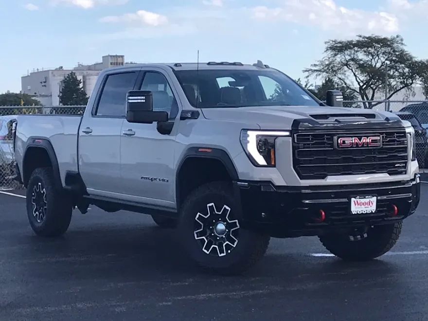 2026 Gmc Sierra 2500 HD AT4X photo 1