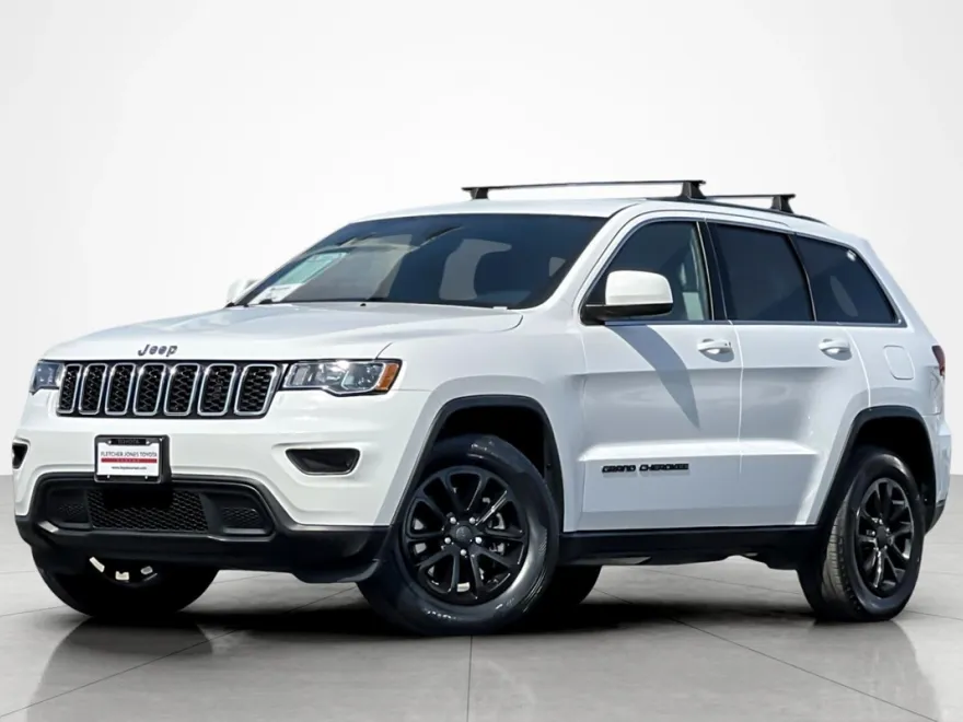 2021 Jeep Grand Cherokee Laredo E photo 1