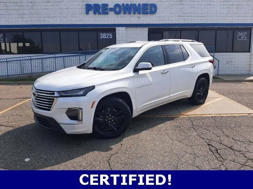 2022 Chevrolet Traverse Premier photo 1