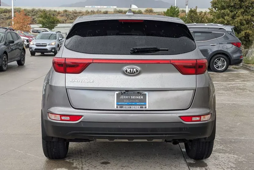2017 Kia Sportage LX photo 1