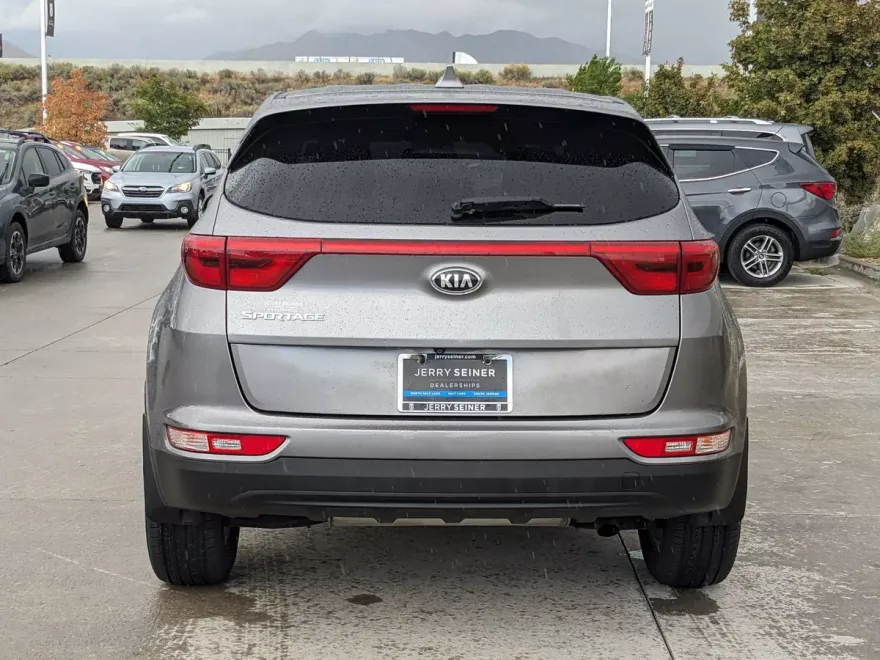 2017 Kia Sportage LX photo 1
