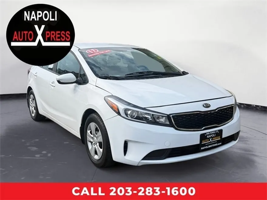 2017 Kia Forte LX Base photo 1