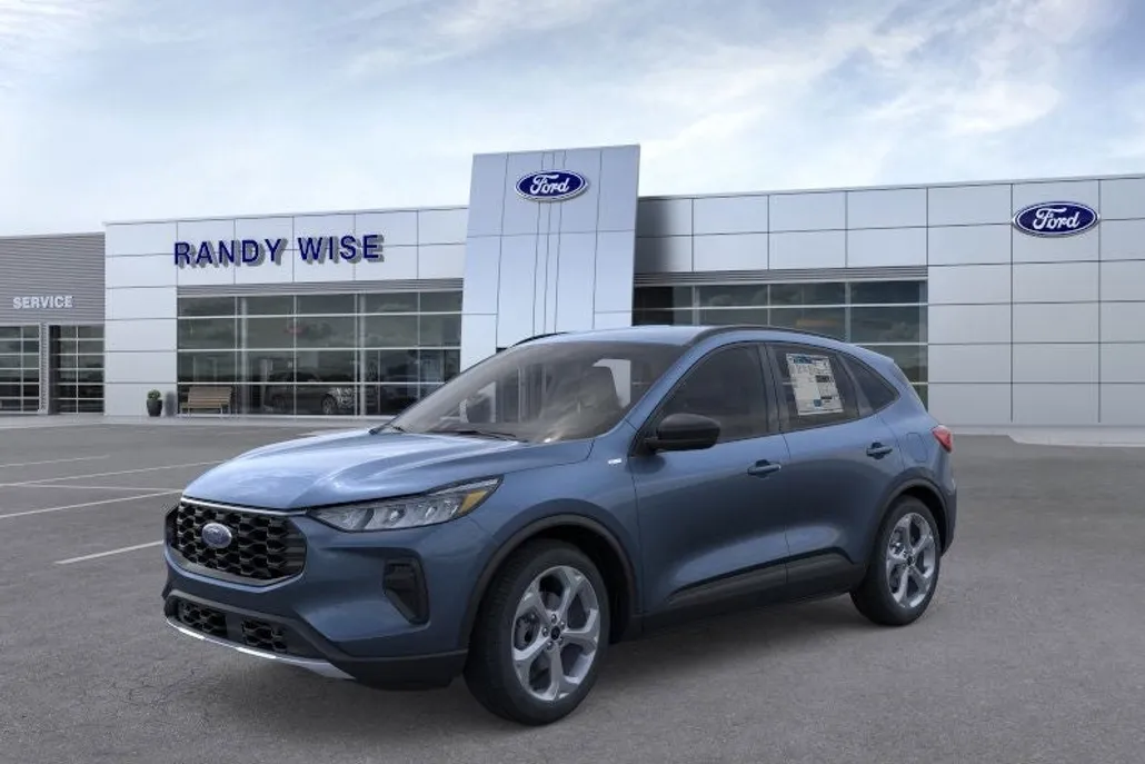 2026 Ford Escape ST-Line photo 1