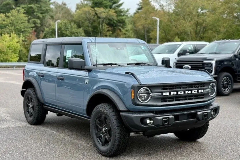 2025 Ford Bronco Big Bend photo 1