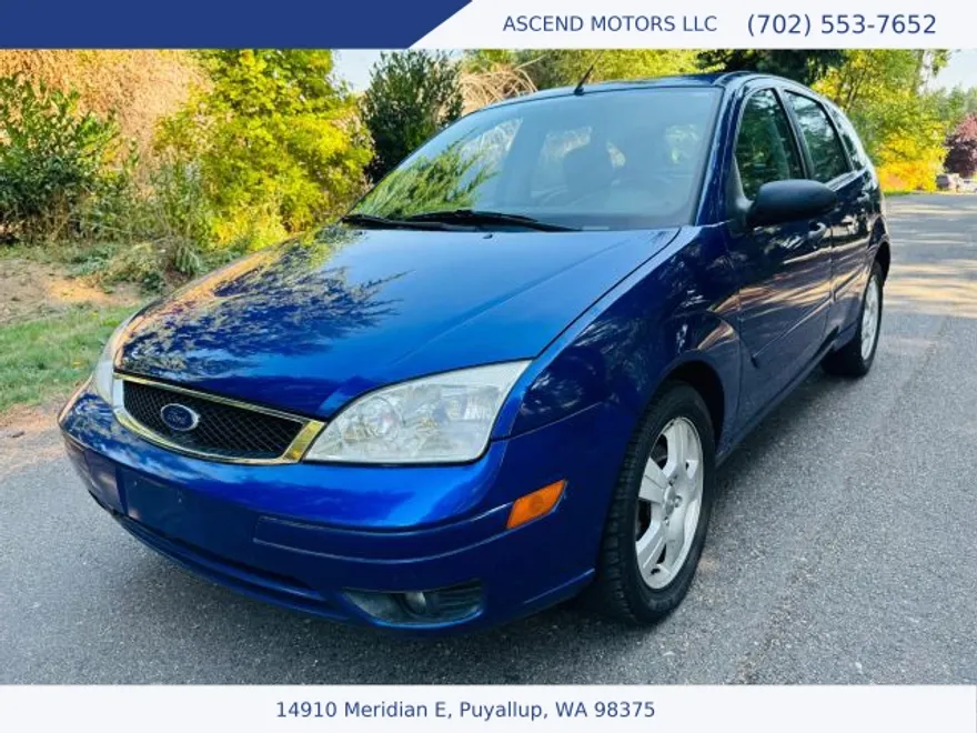 2005 Ford Focus ZX5 S photo 1