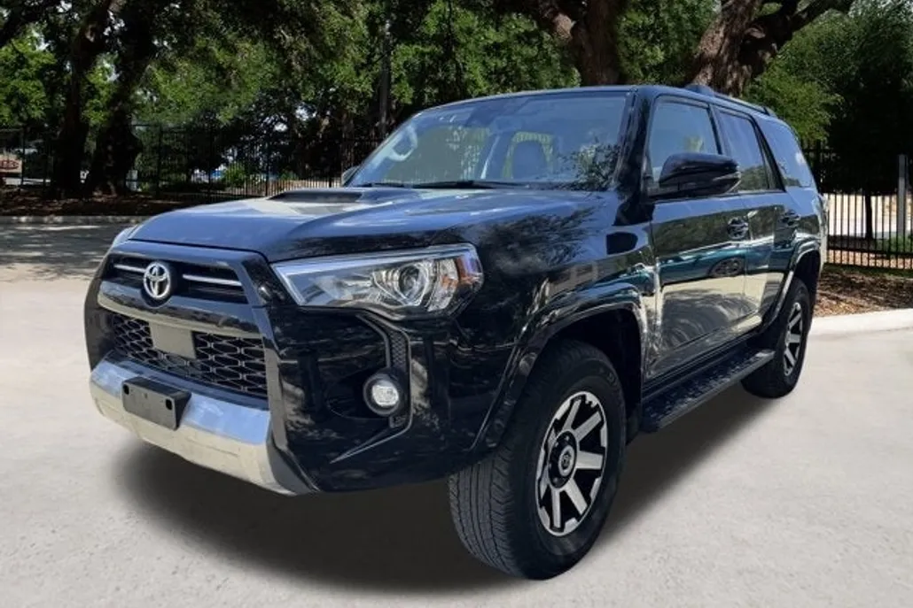 2024 Toyota 4Runner TRD photo 1