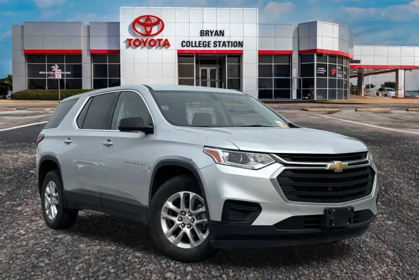2018 Chevrolet Traverse 1LS photo 1