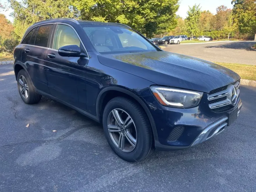 2022 Mercedes Benz GLC 300 4MATIC photo 1