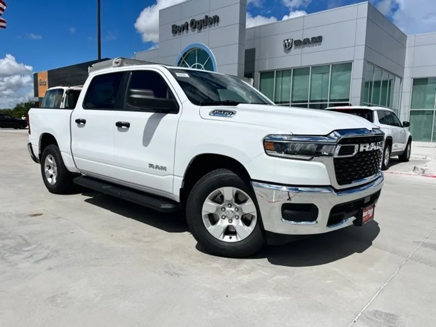 2025 Ram 1500 Tradesman photo 1