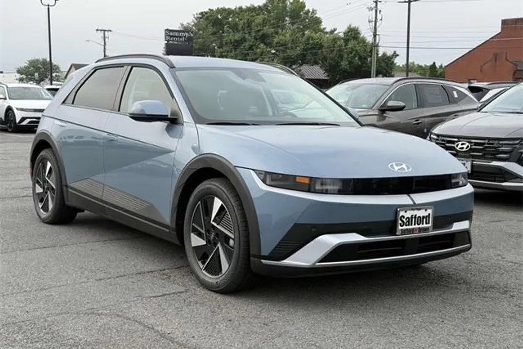 2025 Hyundai Ioniq 5 SEL photo 1