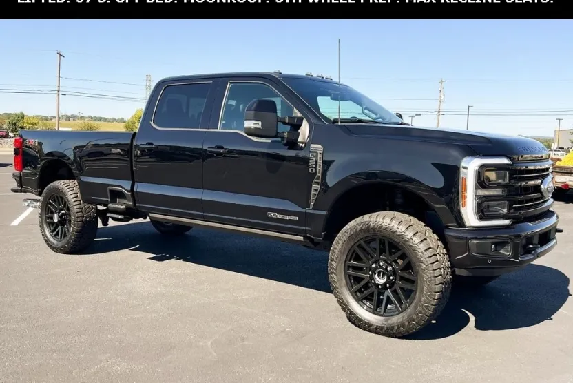 2025 Ford F-250 photo 1