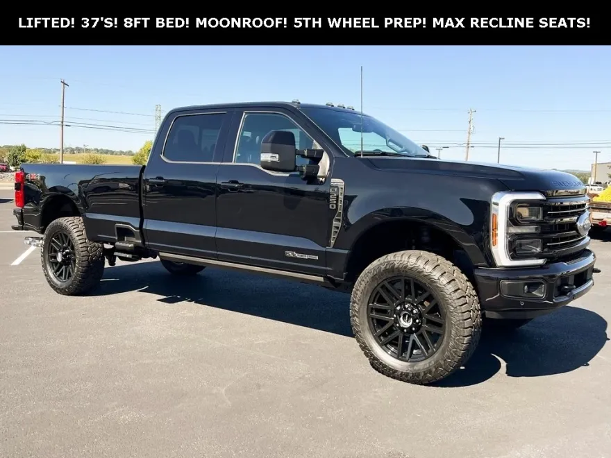 2025 Ford F-250 photo 1