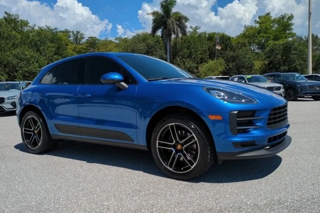2020 Porsche Macan Base photo 1