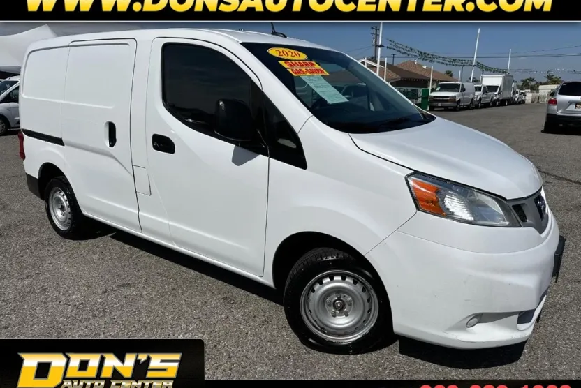2020 Nissan NV200 photo 1