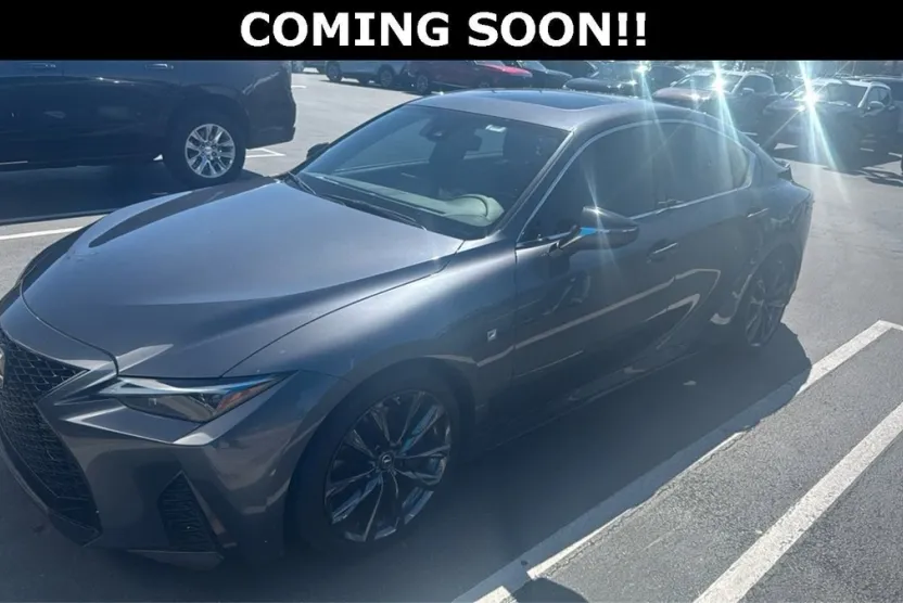 2022 Lexus IS 350 F SPORT photo 1