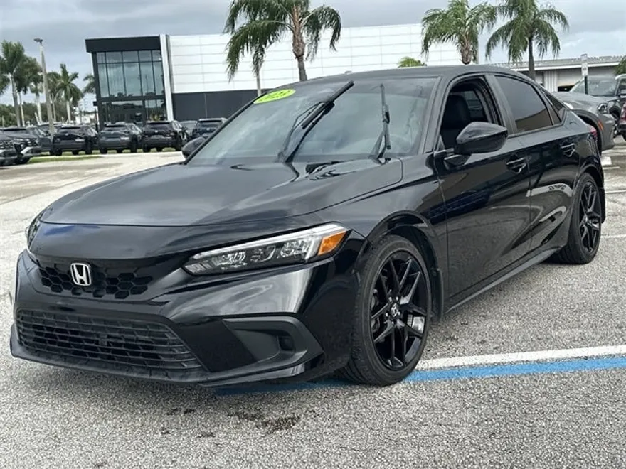 2023 Honda Civic Sport photo 1