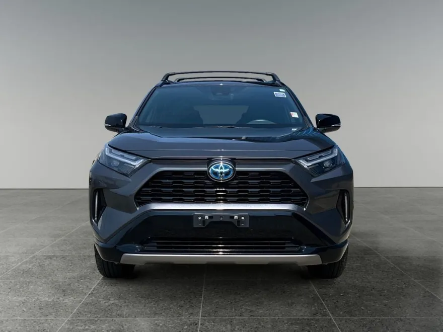 2022 Toyota RAV4 Hybrid XSE photo 1