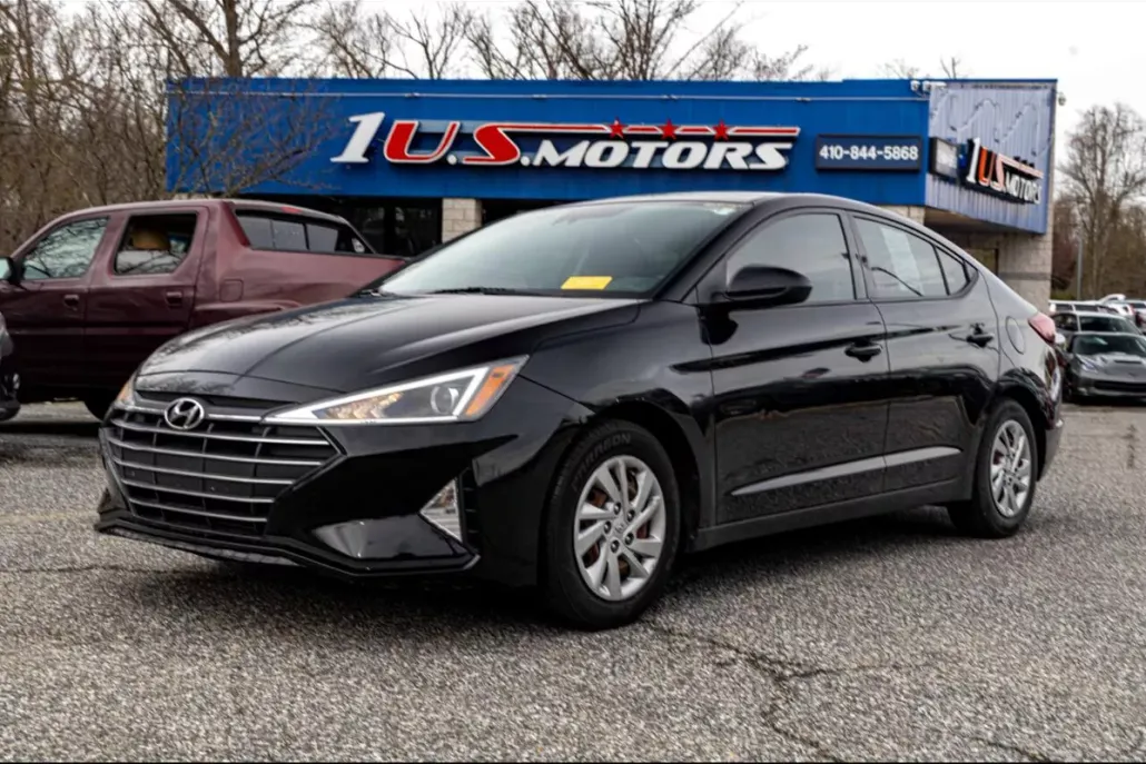 2020 Hyundai Elantra SE photo 1